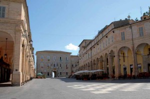 piazza fermo